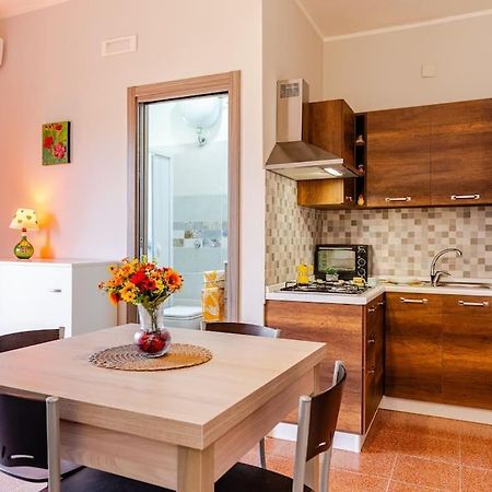 Mare A 200 Mt - Casa Cuore Casello Martucci 外观 照片